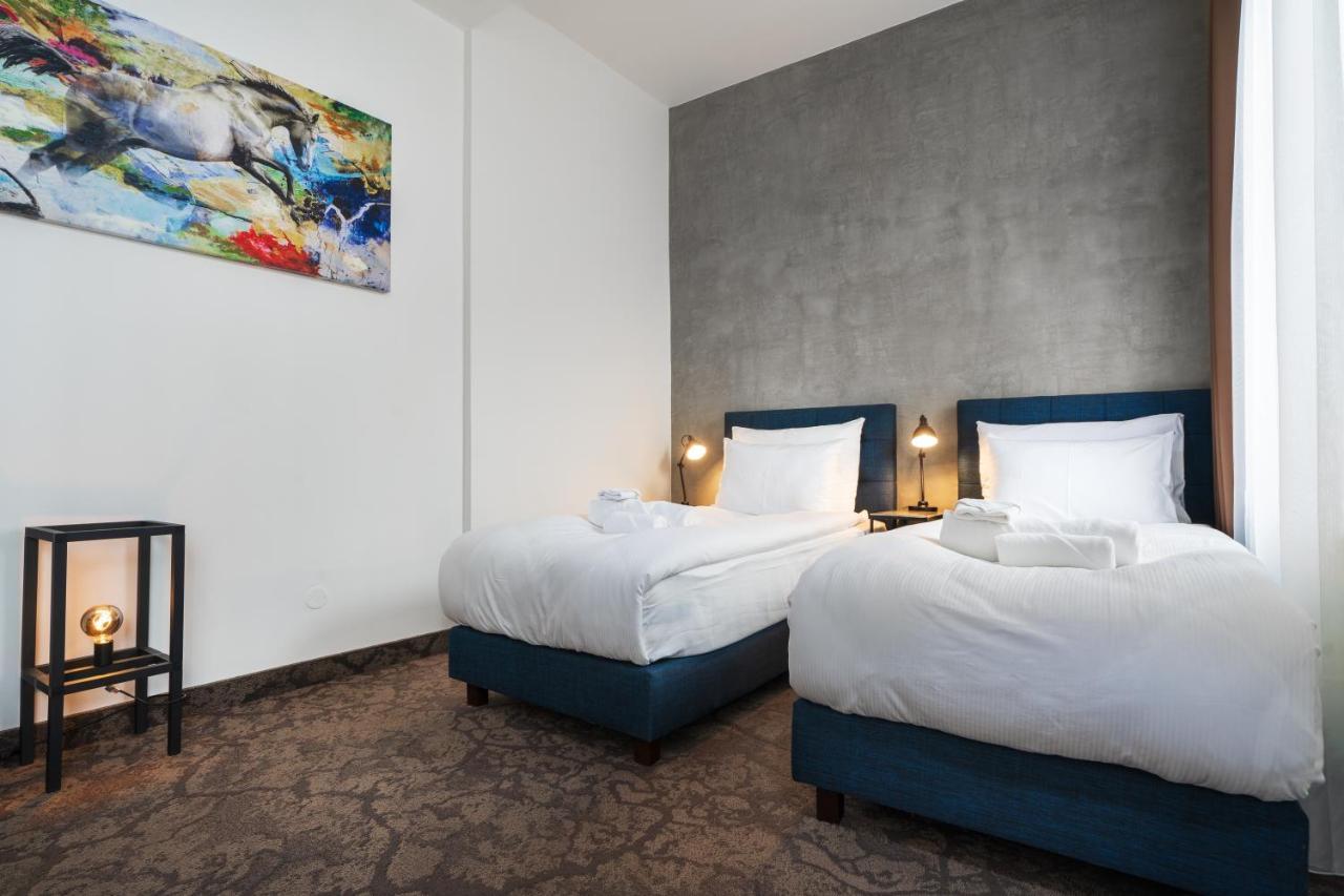 Riverside Hotel Пилзен Екстериор снимка