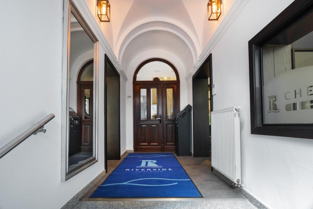 Riverside Hotel Пилзен Екстериор снимка