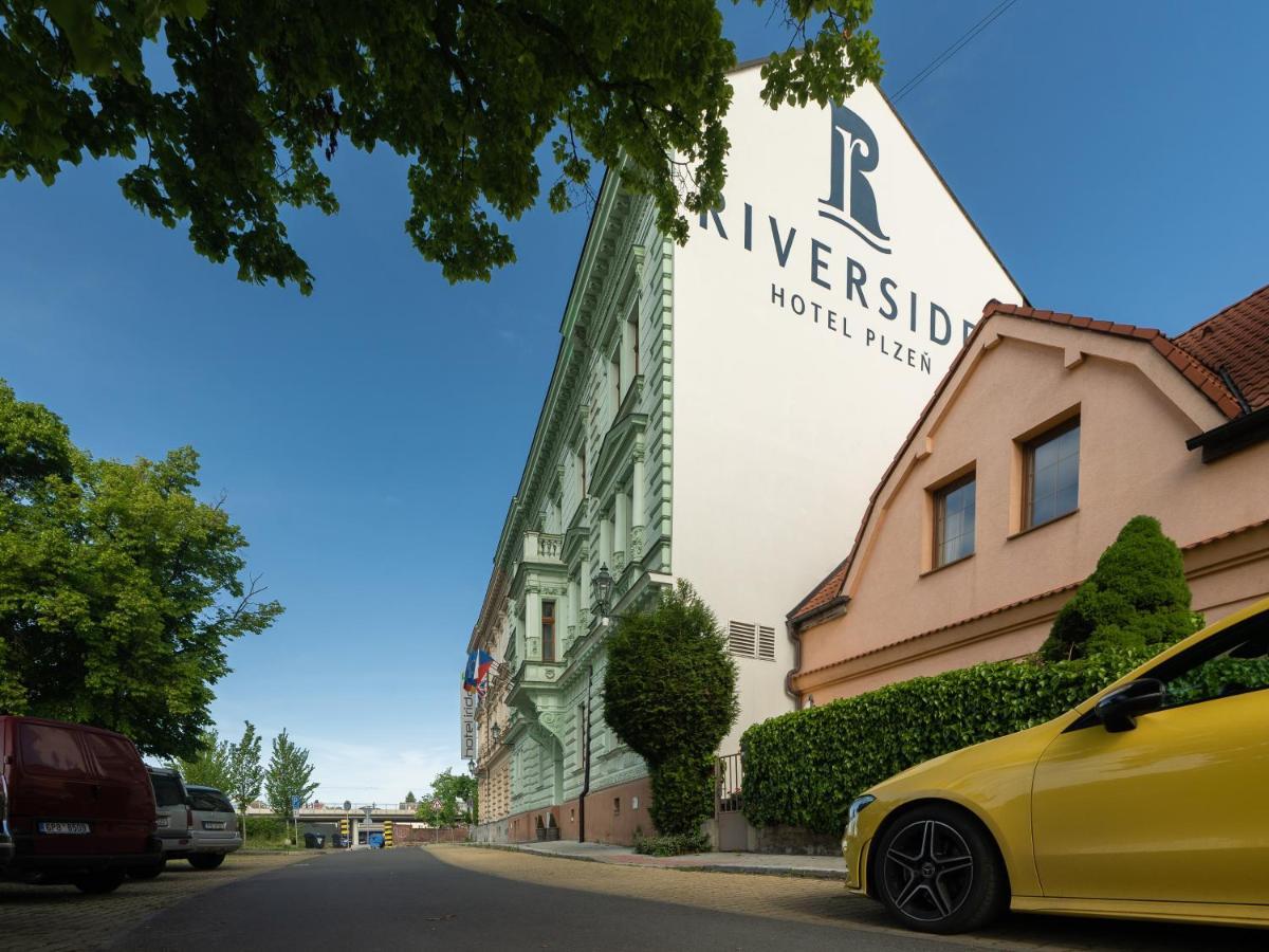 Riverside Hotel Пилзен Екстериор снимка