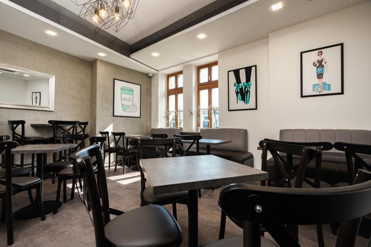 Riverside Hotel Пилзен Екстериор снимка