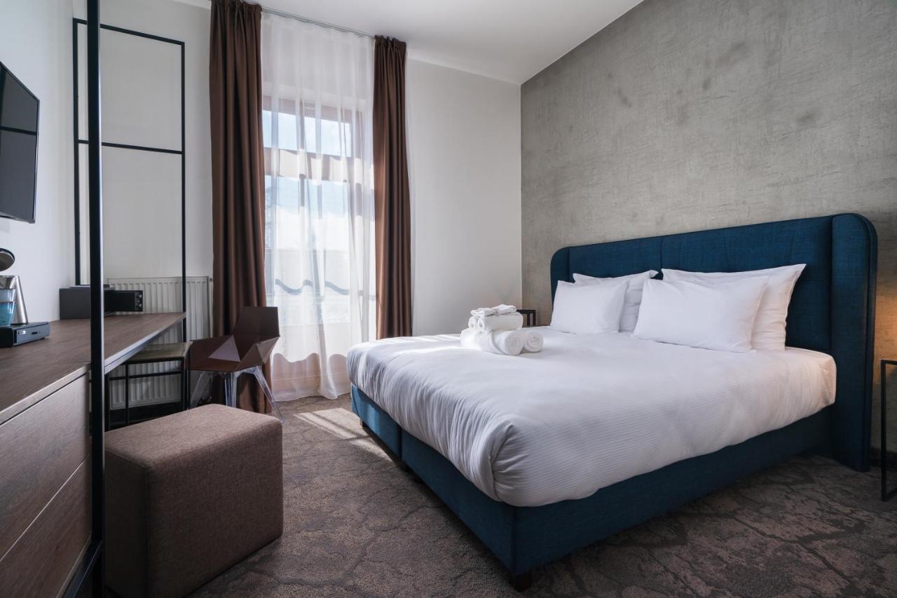 Riverside Hotel Пилзен Екстериор снимка